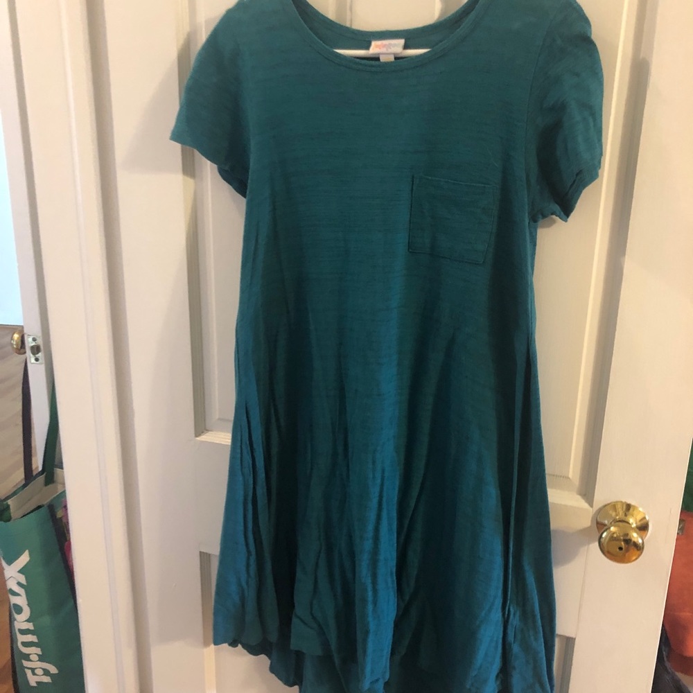 Carly Lularoe